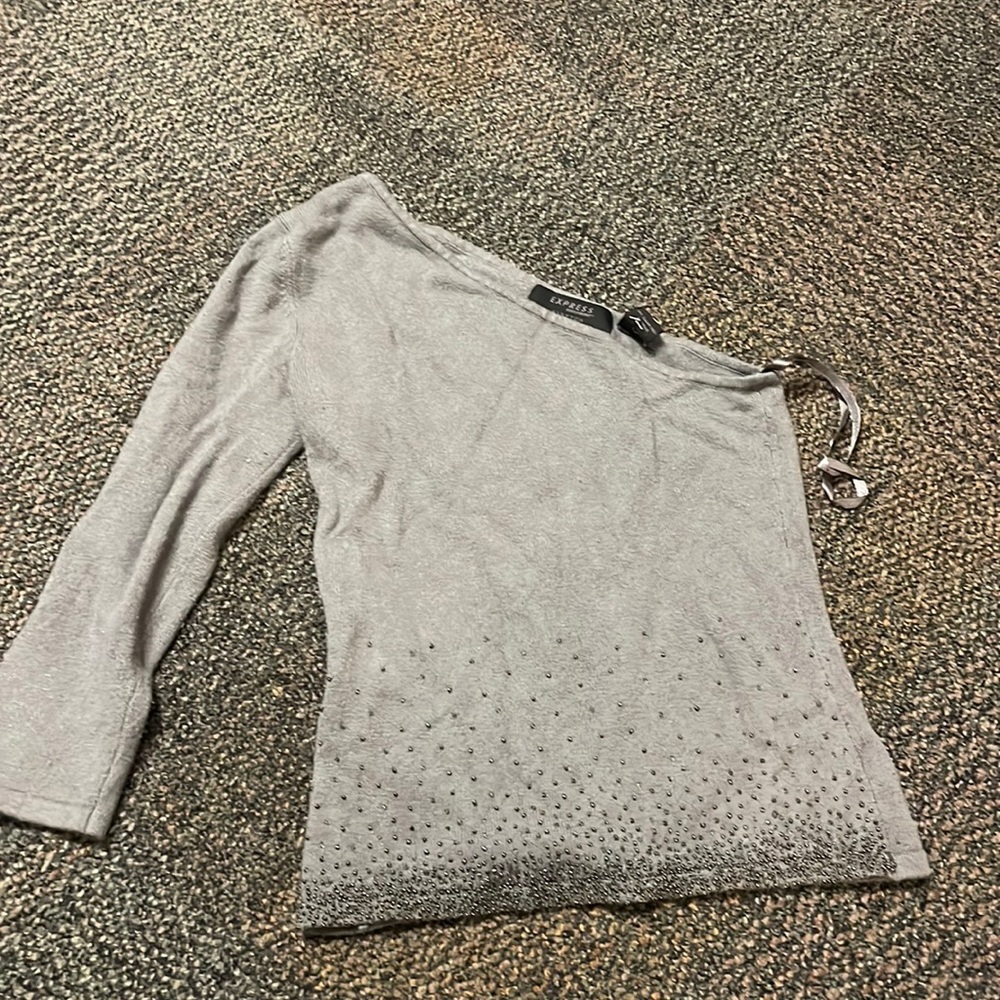 A nice Business Casual top!